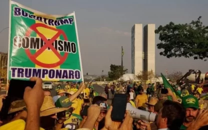 Quase metade da população vê “ameaça comunista” no Brasil, aponta Ipec